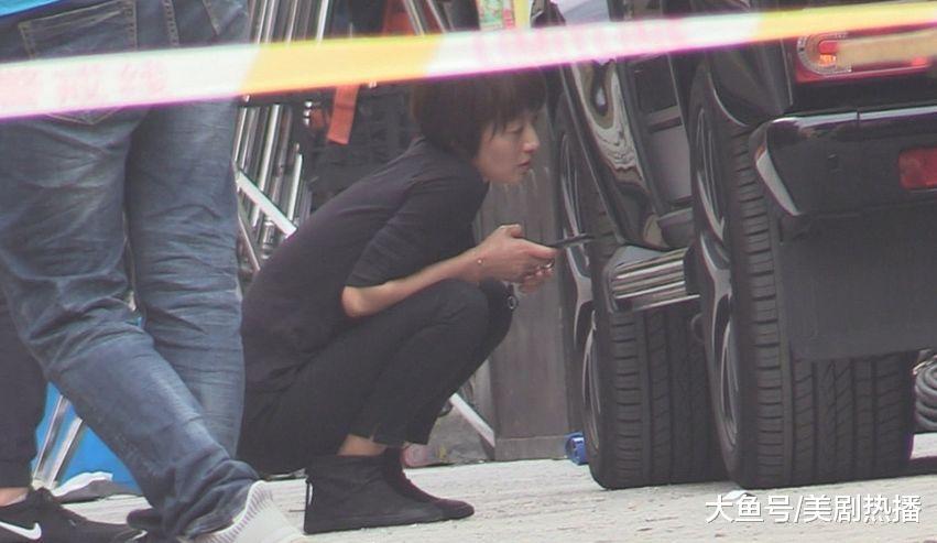 马伊琍探班文章, 俩人亲密无间! 网友: 她是个伟大的女人!