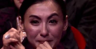 不堪舆论, 谢霆锋想要回儿子抚养权, 但儿子却用16字表明心意