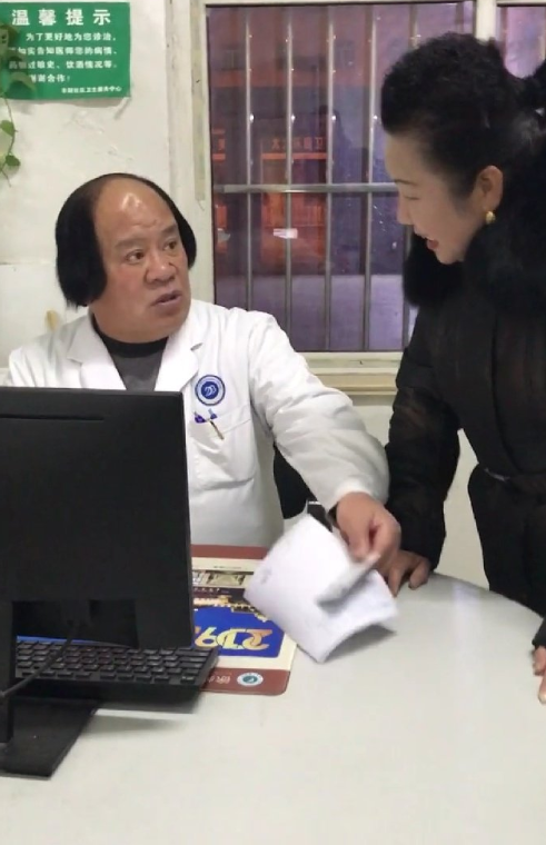 为什么上班戴耳机？