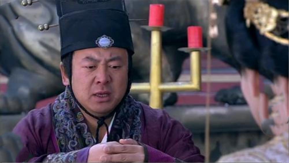 【他是多年的逃犯，因出演《新还