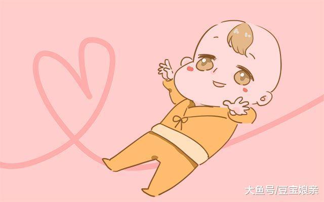 宝宝醒后不哭不闹还在做这件事, 说明他很聪明