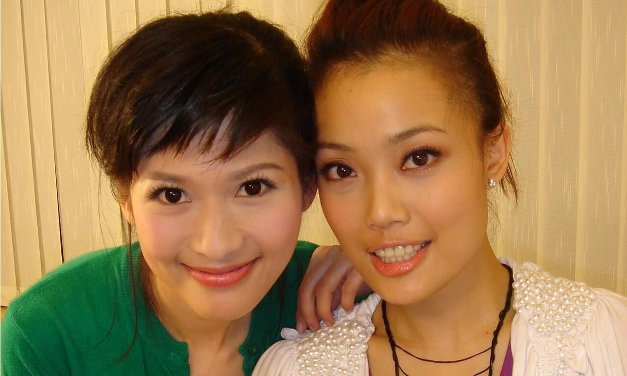 【和冯小刚夜宿八小时，还被男友