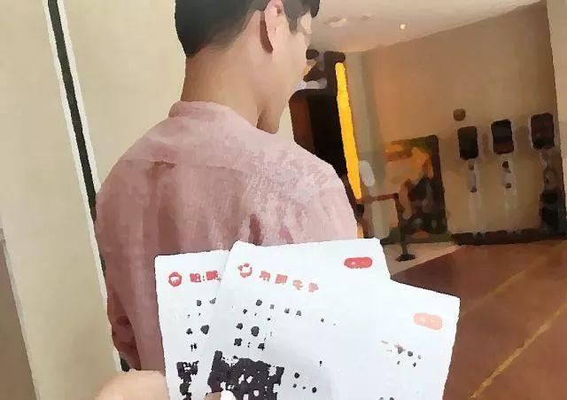 女人, 你可以选择单身, 但不要抗拒爱|200个爱上他的瞬间