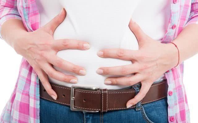 一旦上厕所出现这种状况, 千万别忽视, 是胃在给你敲警钟!