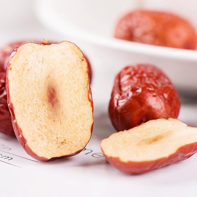 奔四奔五的女人, 大姨妈前后7天, 多吃这些食物, 皮肤光滑有弹性