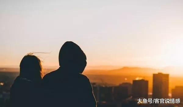 睡前最能让女人心动的四句话, 你说过吗?