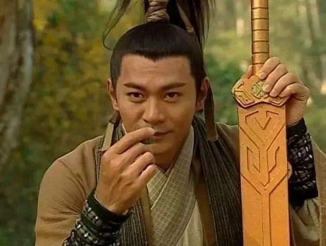 他是最帅唐僧, 也是圈内极品渣男, 终因患抑郁症黯然退圈