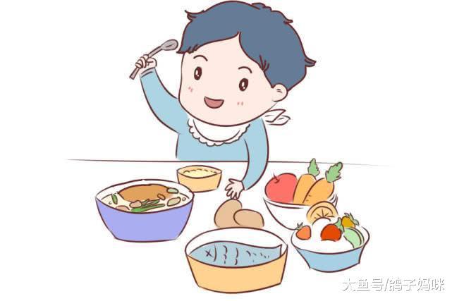 一顿饭要吃1个小时? 这6招让宝宝乖乖坐在餐桌前
