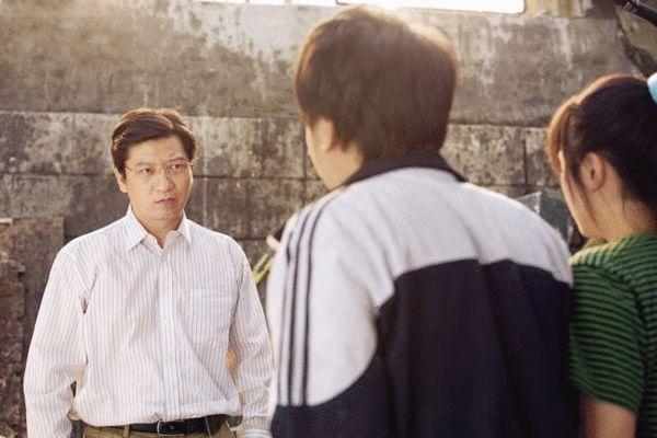 他颜值不高, 却差点与汤唯结婚, 最后在汤唯参演《色戒》后分手