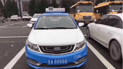 兰州的哥见义勇为且常做好事，政