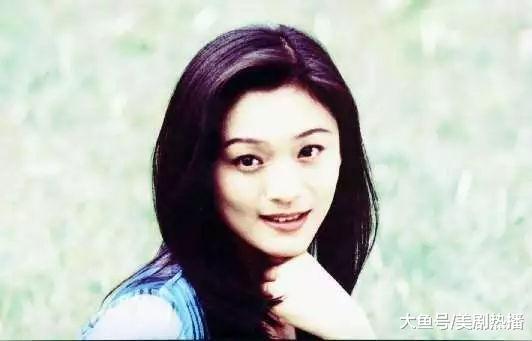 撞脸纯妃, 因刘德华走红, 如今47岁宛若20岁被网友称为冻龄女神!