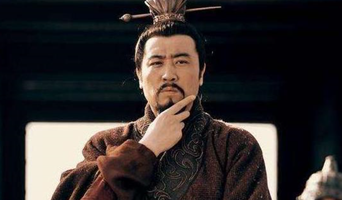 费诗本是刘备信任的大臣, 却因为说话太直, 导致不被重用