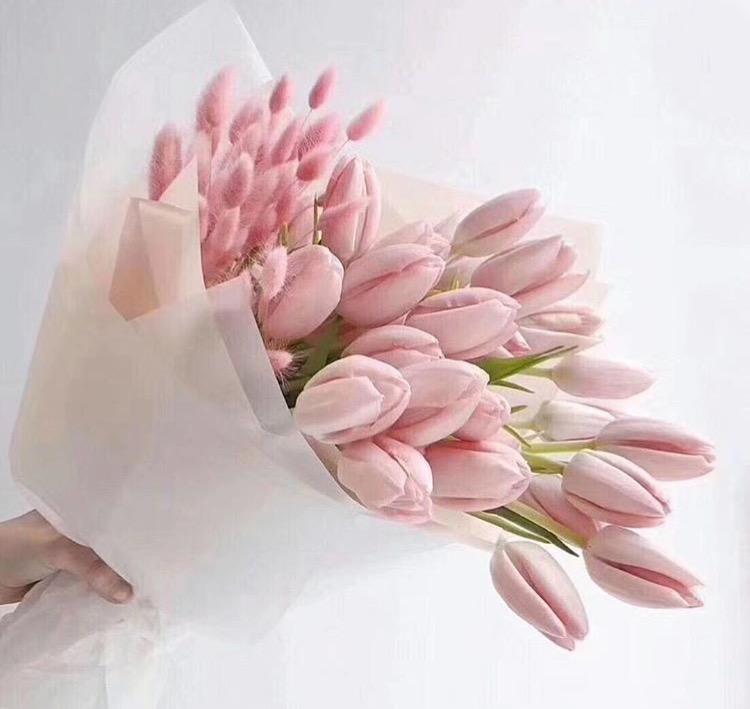 新鲜的花束怕凋谢, 只要这样简单处理, 花期又能延长一周