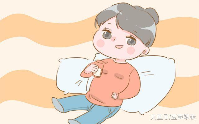 孕妈睡前常做这件事, 宝宝的听觉系统会比普通人发达