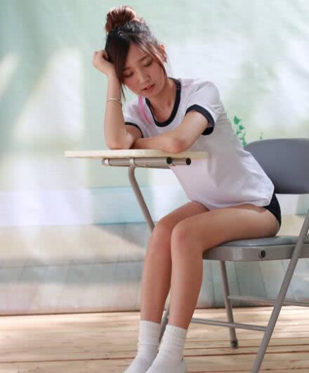 用尽心思去追她却还是没有效果? 也许可以这样