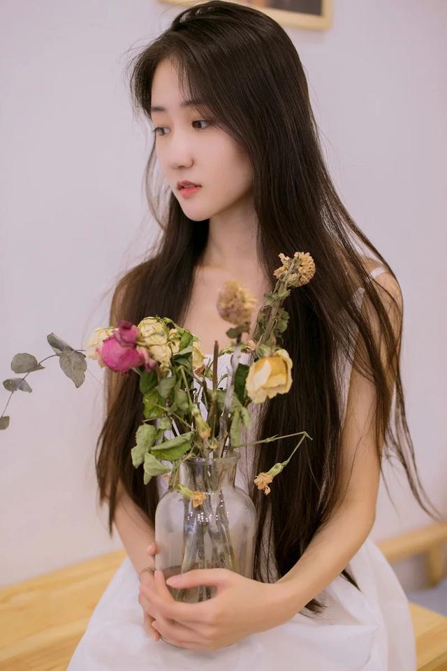 女人有这五个表现肯定没有动情, 一定是在耍你