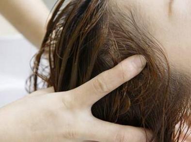 白酒里面泡这个, 90岁眼睛都不花, 赶快分享给身边老人!