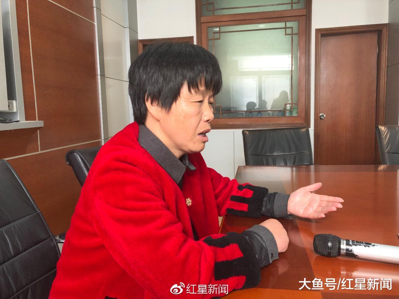 “河南长葛冒名顶替事件”当事人黄风玲: 我记得我物理考了58分