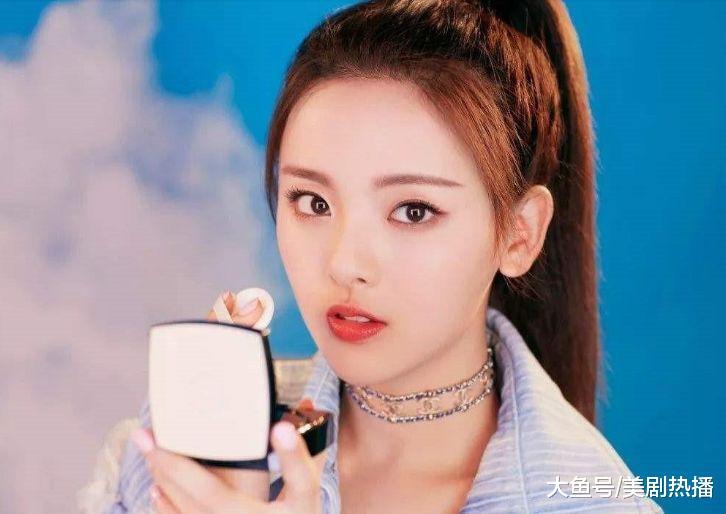 杨超越又拿身世卖惨? 自曝幼时睡农田, 还羞涩表示想娶个男人? !