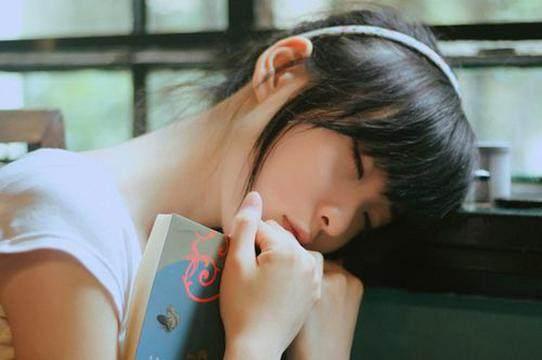 伤感的句子说说心情, 痛到哭了