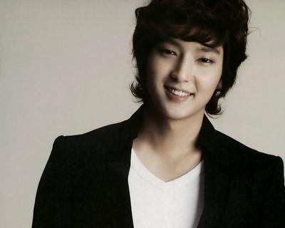 出道十几年, 演得了硬汉, 扮得了美女, 我只服这个人!