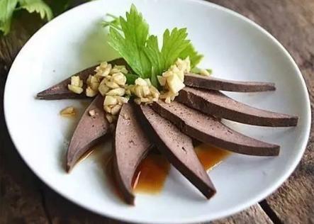 孕妈缺铁会影响胎宝智力? 吃好这些食物, 让贫血远离自己