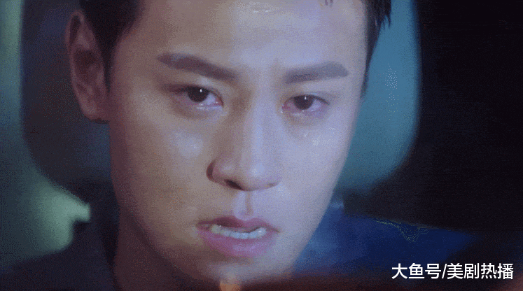 《泡沫之夏》秦俊杰靠演技撑起整部剧, 网友: 终于看到教主的优秀