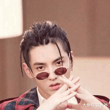 同个发型看颜值: 这么多男明星的脏辫发型, 居然都输给了他?