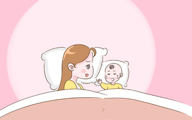 三个月内的宝宝除了不能抱太多, 这3点常识宝妈也不能忽略