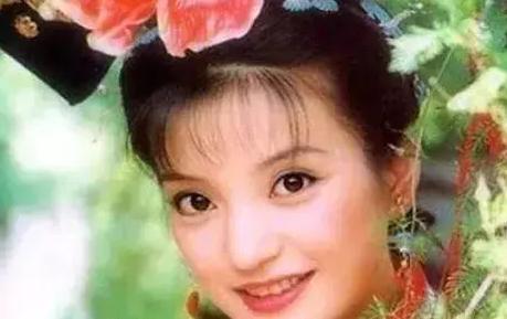 能入张艺谋眼的女星都是大美女, 但琼瑶阿姨看人的眼光更是神准!