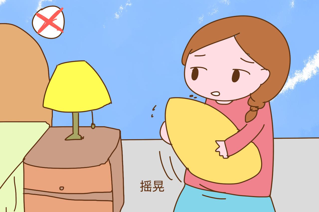新生儿睡反夜怎么办? 这两大误区家人要注意, 尤其第一条