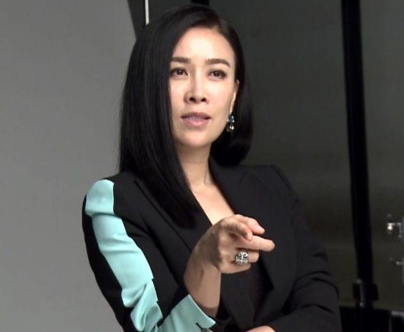 曾连续7年荣登春晚, 比那英还火的她因放央视鸽子被封杀至今!