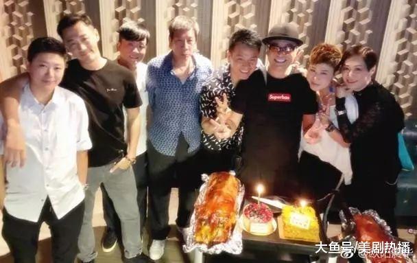 曾经的TVB一哥58岁啦! 佘诗曼林峰等明星出席生日趴齐贺寿!