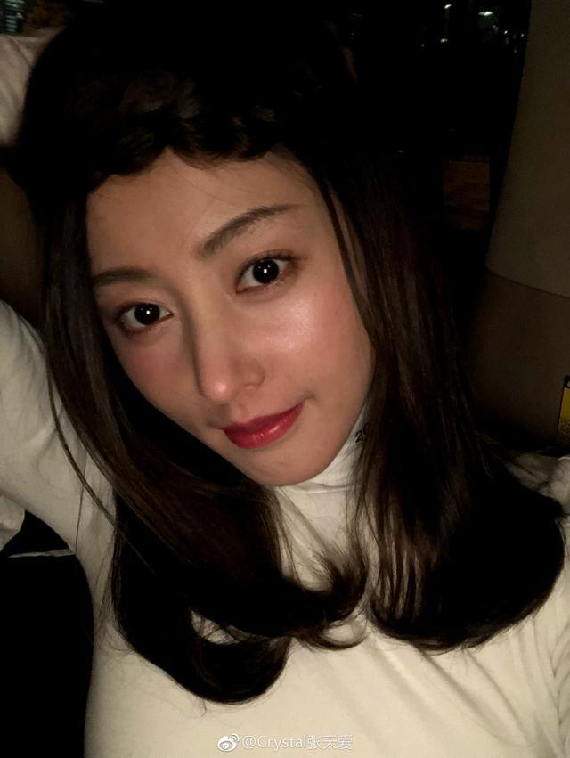 人气女星晒素颜滤镜对比图, 粉丝的评论扎心了