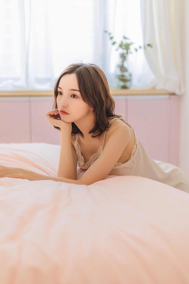 亲吻女人这几个地方, 她会瞬间对你心甘情愿