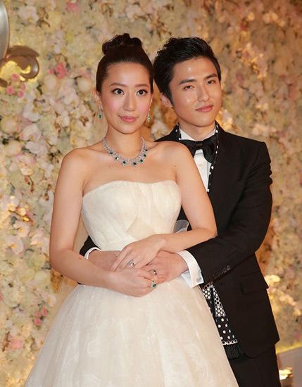 甄子丹小姨子婚礼耗资8亿嫁豪门, 丈夫曾遭绑架还目睹亲姐自杀