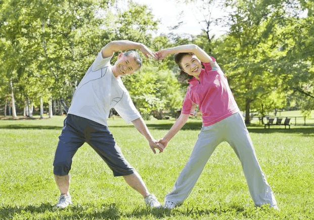 尿酸一高就吃药? 谨记“三多四少”原则, 不伤身效果好!