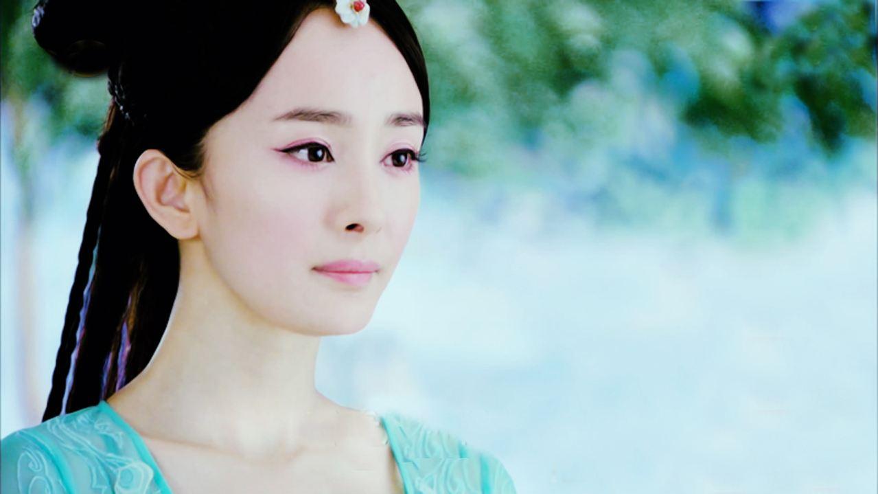 鼻中人
睡眠时会从人鼻子里跑出