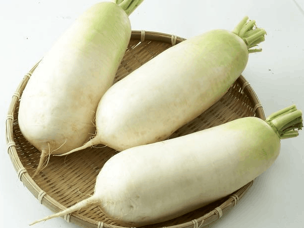 动不动就发火? 爱生气的人可以多吃这4种食物, 很多人还不知道