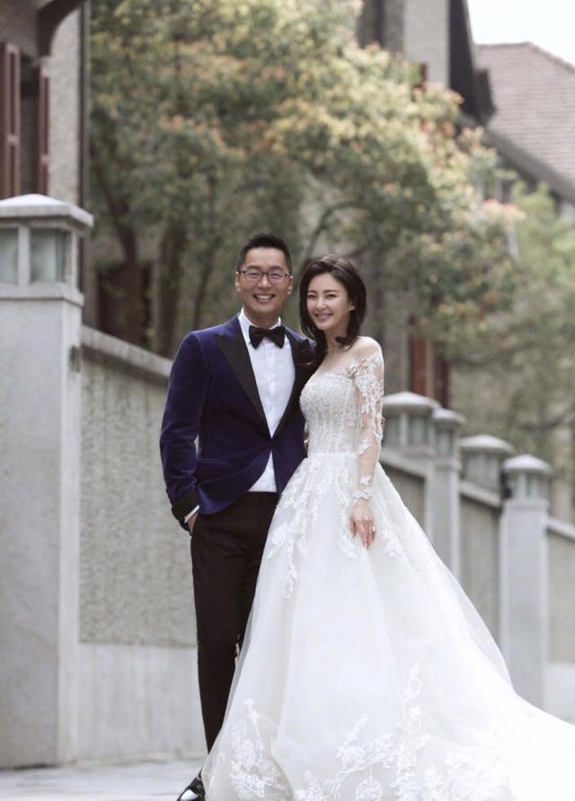 这个中介火了, 因为他敢接手社会我雨绮哥的房子