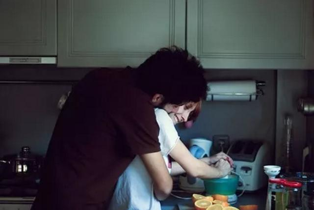 女人对一个人钟情, 在聊天的时候会有这3种状态!