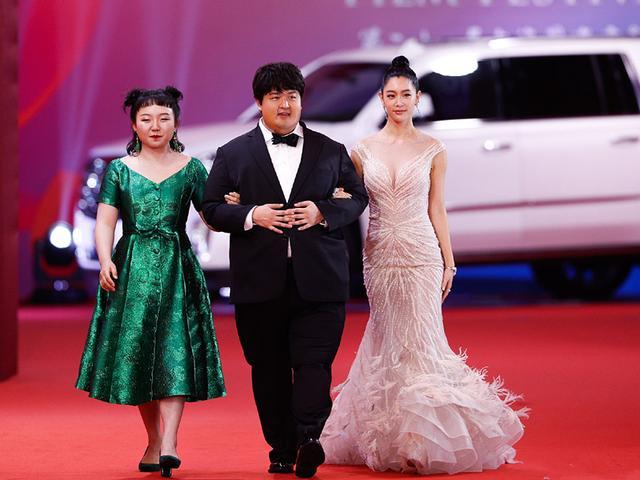 包贝尔新片造型吓哭女儿 拍到文章一度怀疑人生