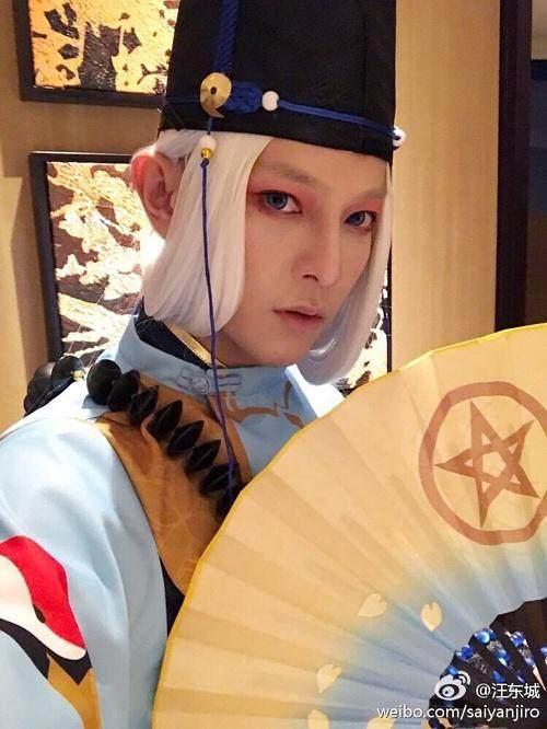 明星也喜欢玩cosplay, 赵丽颖惊艳, 鹿晗神还原, 王源够我笑一天