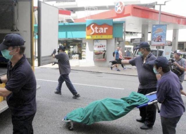 香港歌手卢凯彤坠楼身亡, 曾获金曲奖, 去年宣布和同性好友结婚
