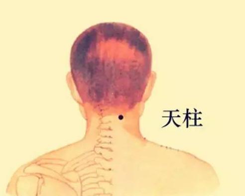 5岁孙子被爷爷带进按摩店做这种事, 回家后1小时男孩瘫痪