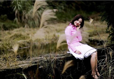 不论身边是否有人疼爱, 做好自己该做的, 有爱或无爱都安然对待