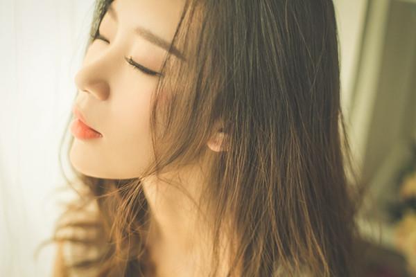 这才是女人真心爱一个人的表现, 千万别辜负了