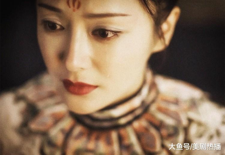 琼女郎出身却情路坎坷, 40岁依旧单身, 如今凭富察皇后再度翻红!