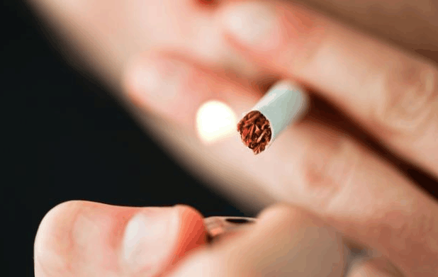 5种行为太伤肝, 但这样做的人还真不少, 小心肝病上身