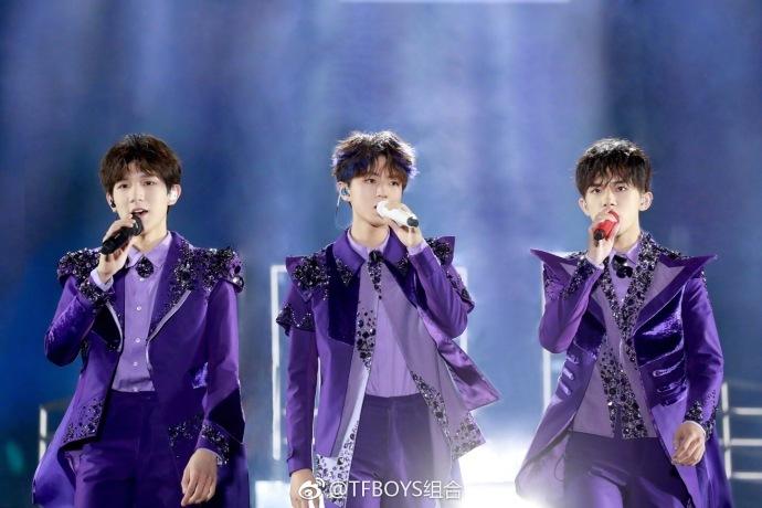 TFboys合体全程无互动, 昔日好友变竞争对手, 或即将解散?
